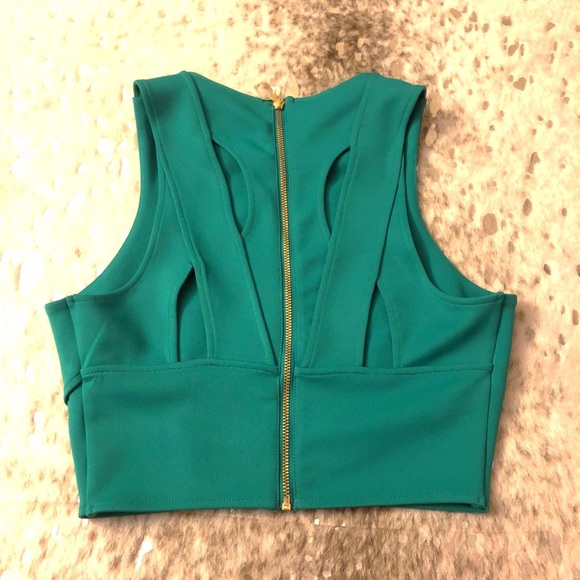 Express Tops - Express emerald green crop top